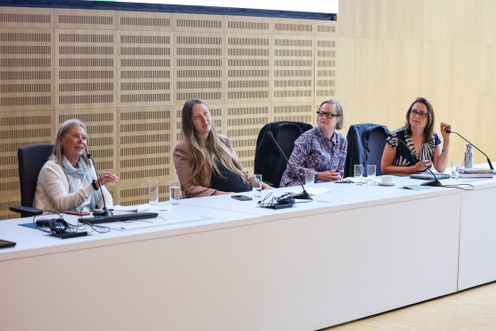 panelistki