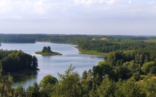 zdjęcie jeziora
